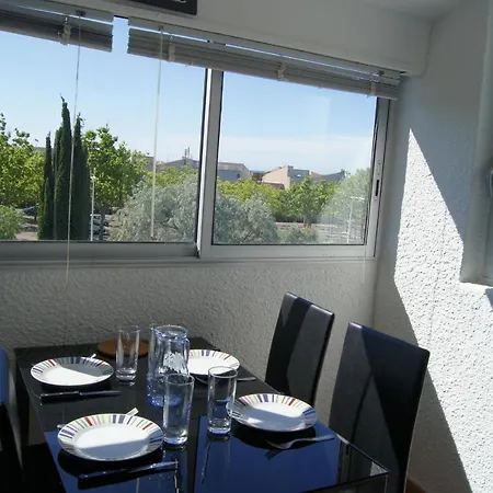 Appartement Lara 3 - T2 Loggia Piscine 2 Lits Doubles Parking Pres Du Centre-port Et Ile Loisirs