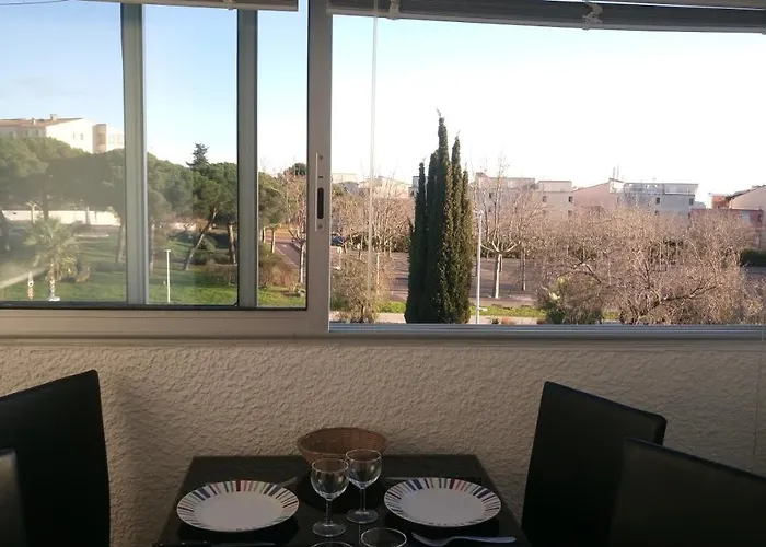 Lara 3 - T2 Loggia Piscine 2 Lits Doubles Parking Près Du Centre-port Et île Loisirs Appartamento